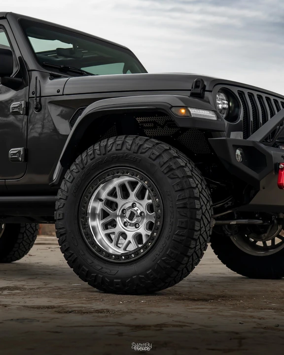 2019 Jeep JL Wrangler - Image 3 of 21
