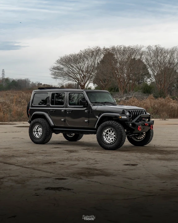 2019 Jeep JL Wrangler - Image 2 of 21