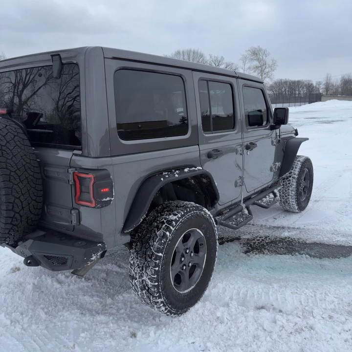 2019 Jeep JL Wrangler - Image 3 of 12