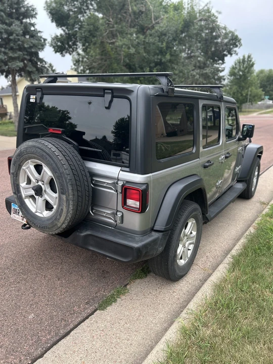 2019 Jeep JL Wrangler - Image 7 of 25