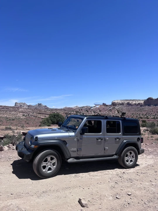 2019 Jeep JL Wrangler - Image 23 of 25