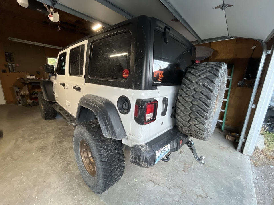2019 Jeep JL Wrangler - Image 26 of 29