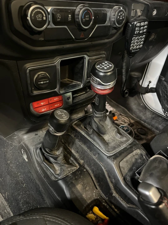 2019 Jeep JL Wrangler - Image 10 of 29