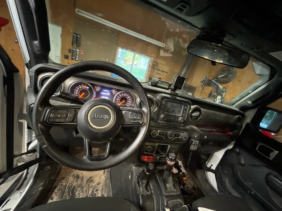 2019 Jeep JL Wrangler - Image 8 of 29