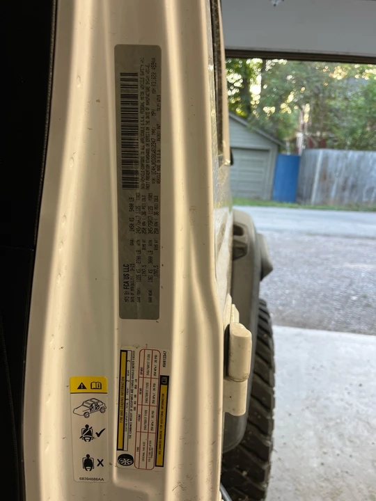2019 Jeep JL Wrangler - Image 28 of 29