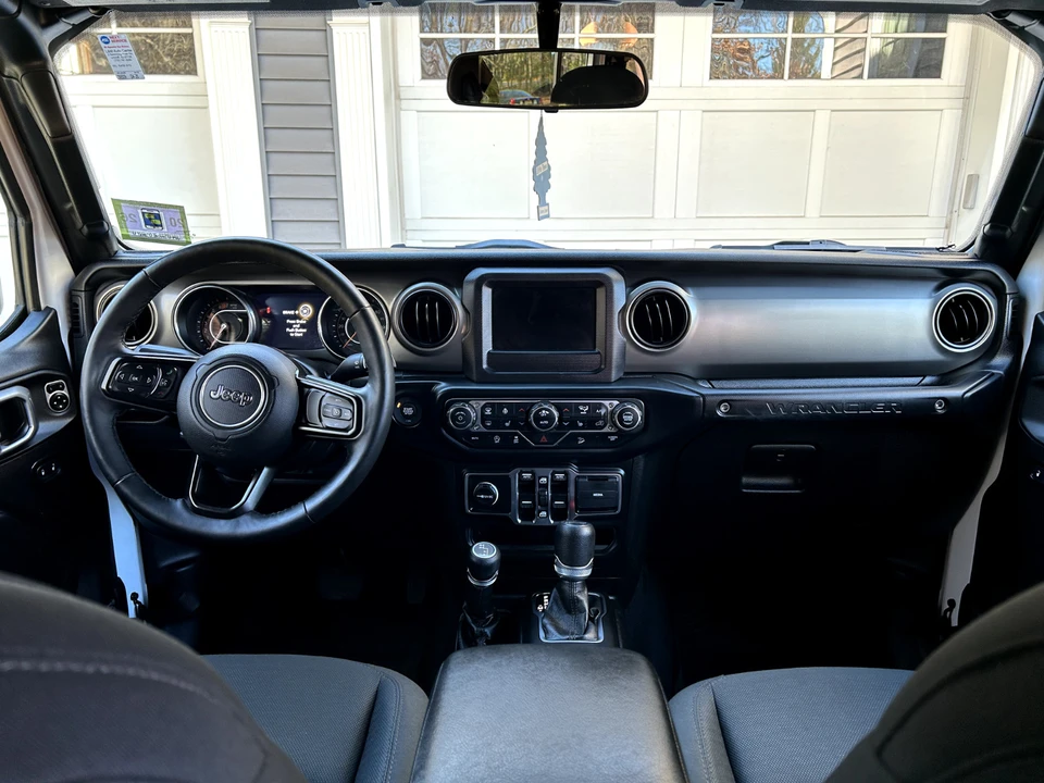 2019 Jeep JL Wrangler - Image 14 of 21