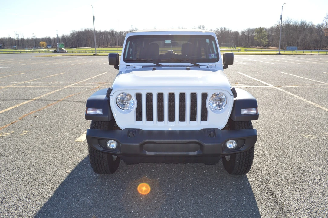 2019 Jeep JL Wrangler - Image 10 of 21