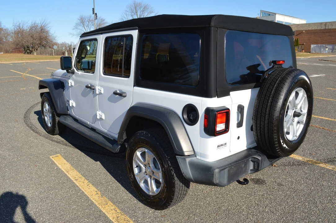 2019 Jeep JL Wrangler - Image 7 of 21