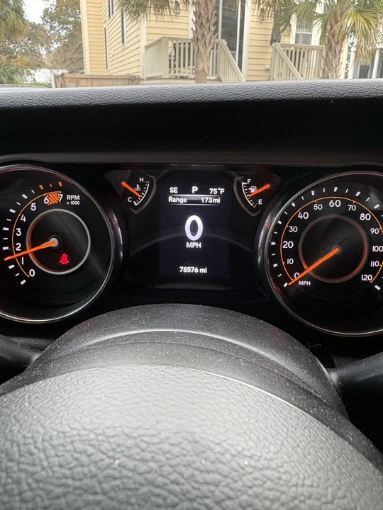 2019 Jeep JL Wrangler - Image 17 of 21