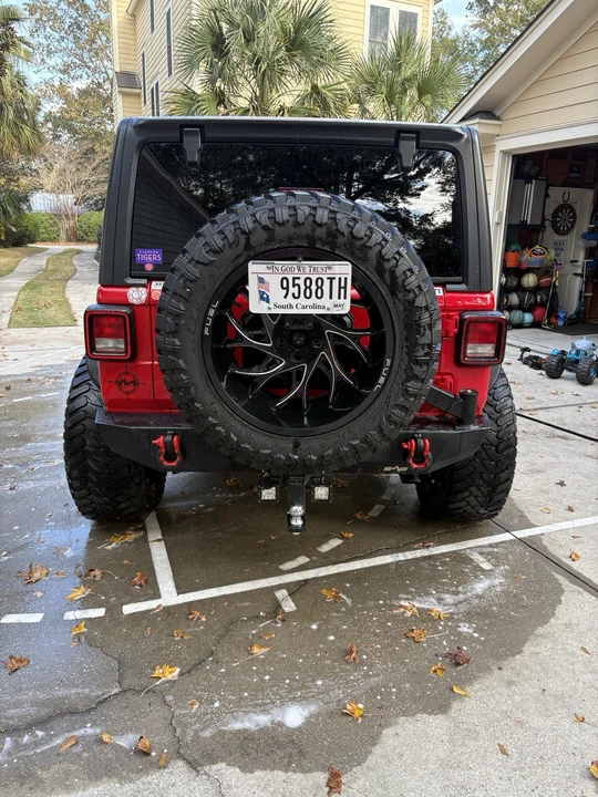 2019 Jeep JL Wrangler - Image 8 of 21
