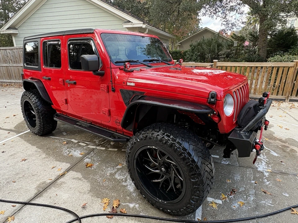 2019 Jeep JL Wrangler - Image 5 of 21