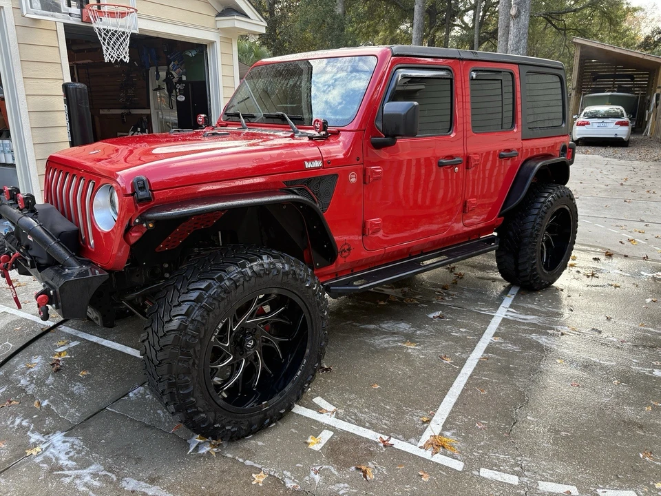 2019 Jeep JL Wrangler - Image 2 of 21