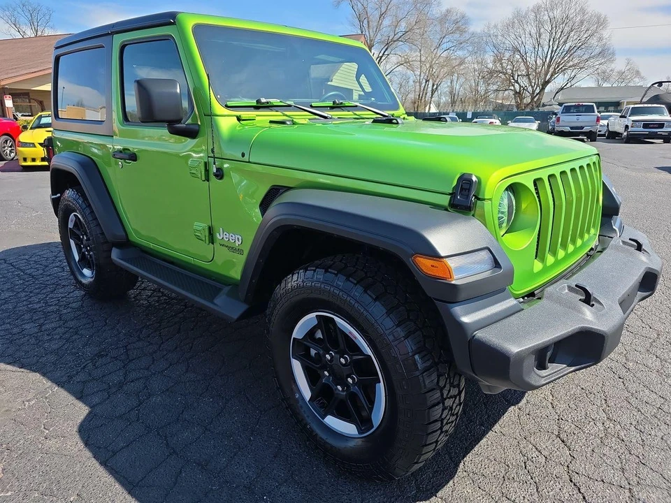 2019 Jeep JL Wrangler - Image 18 of 21