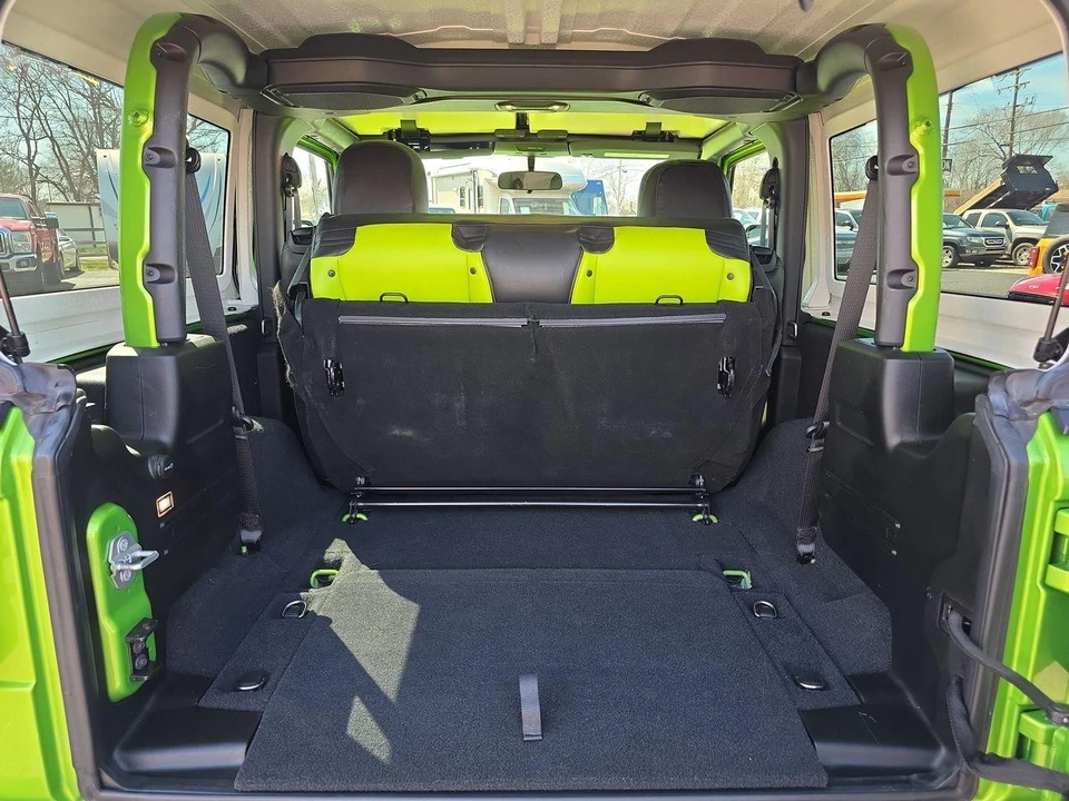 2019 Jeep JL Wrangler - Image 28 of 31