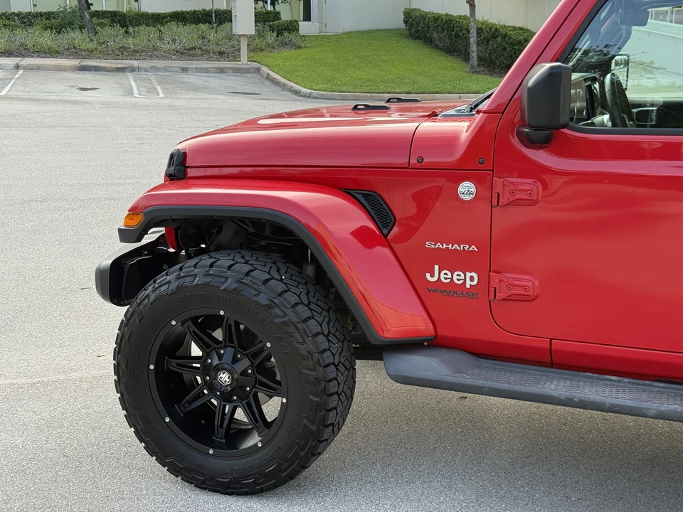 2019 Jeep JL Wrangler - Image 27 of 31