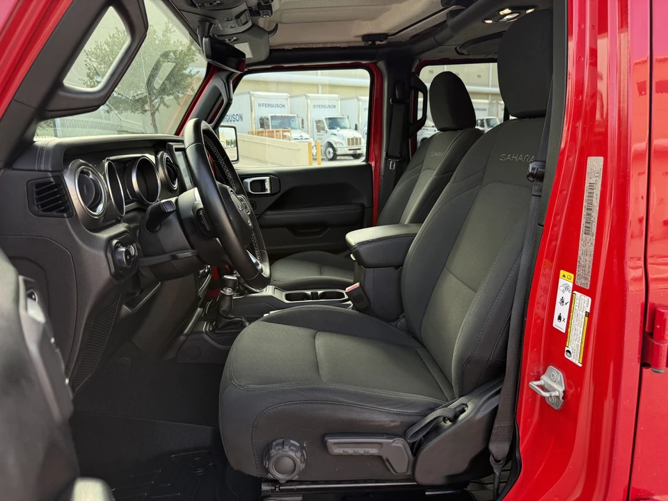 2019 Jeep JL Wrangler - Image 10 of 31