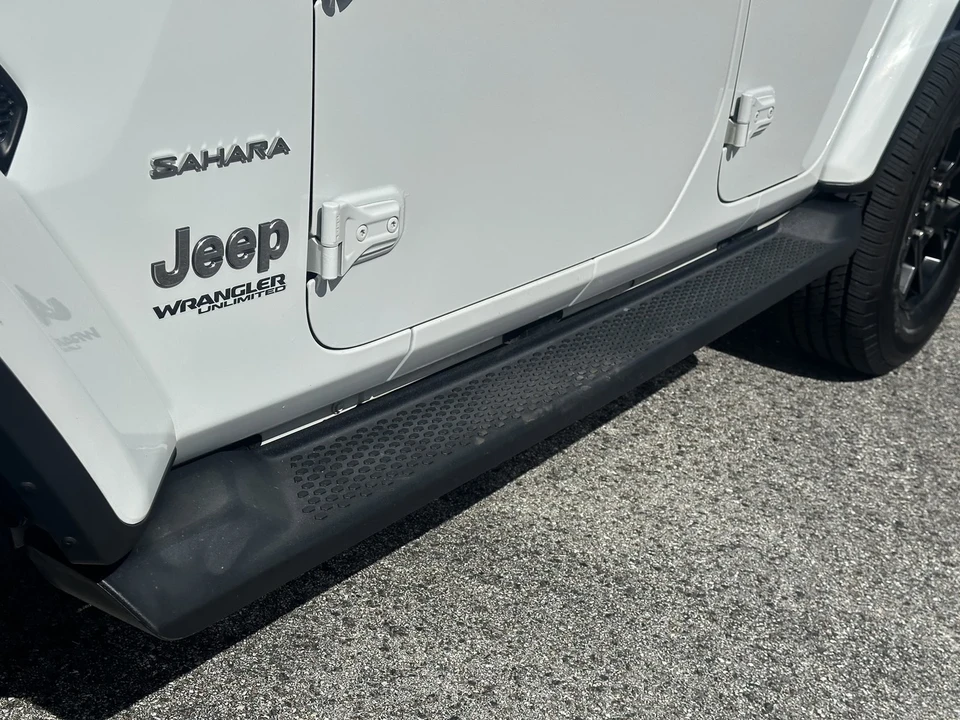 2019 Jeep JL Wrangler - Image 11 of 21