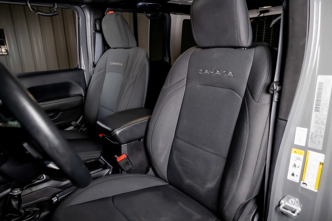 2019 Jeep JL Wrangler - Image 5 of 12
