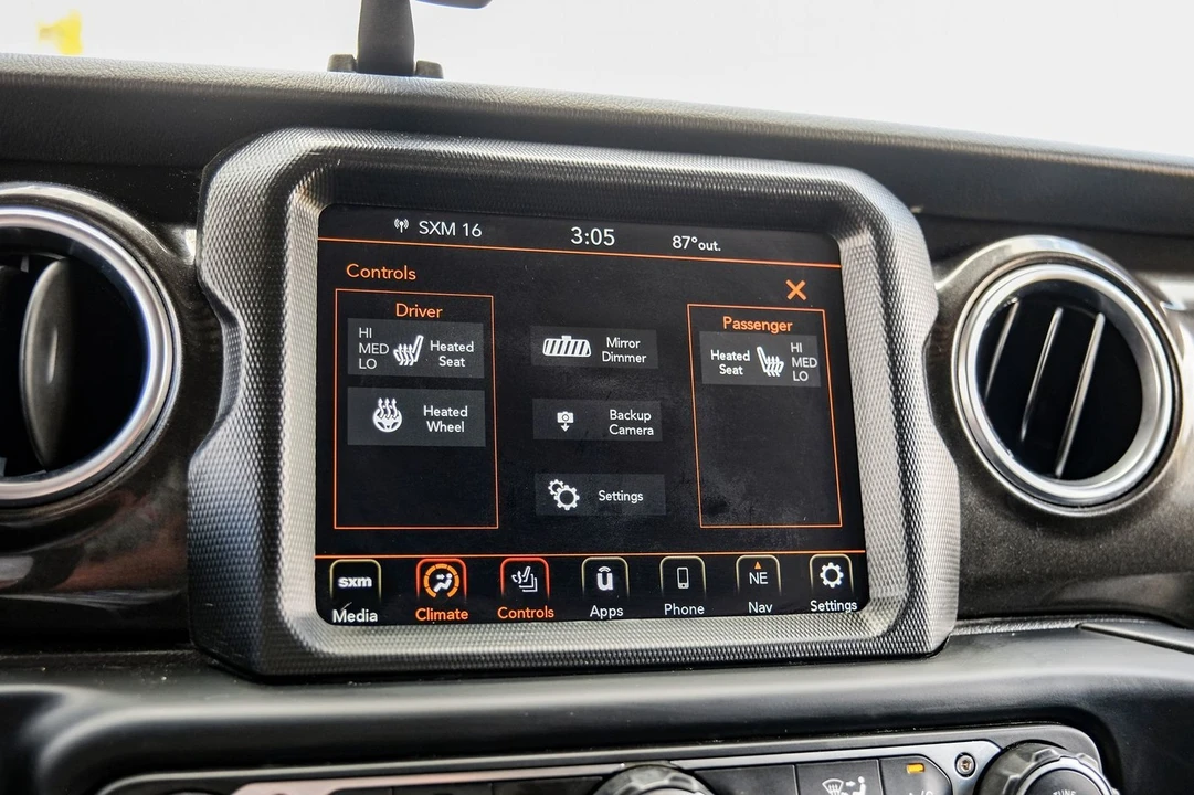 2019 Jeep JL Wrangler - Image 27 of 31