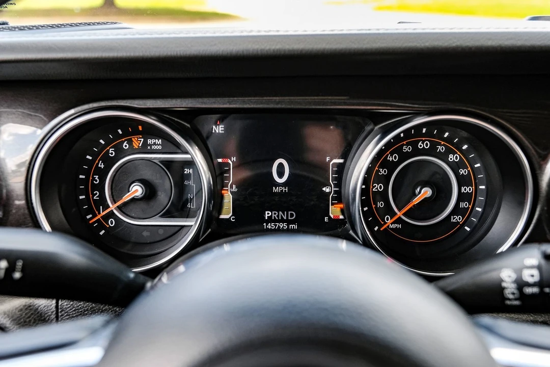 2019 Jeep JL Wrangler - Image 22 of 31