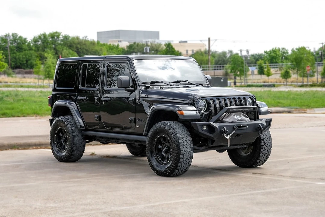 2019 Jeep JL Wrangler - Image 6 of 31