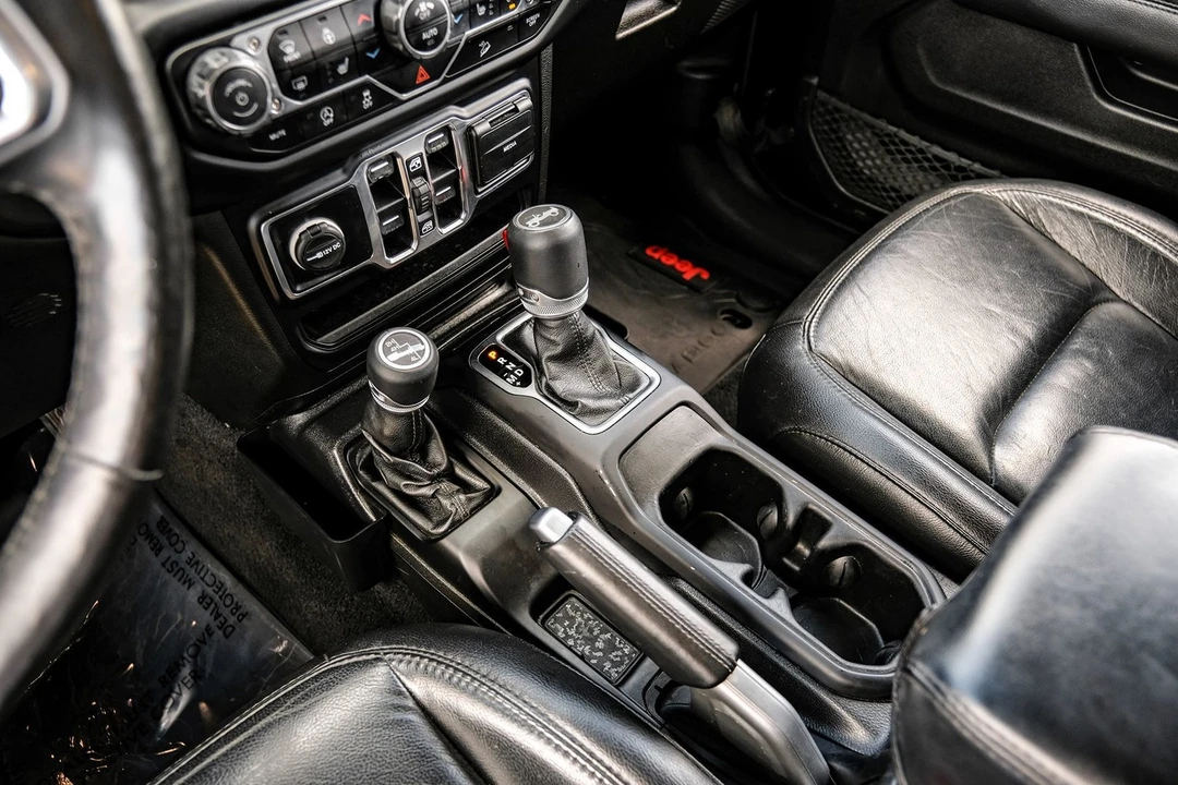 2019 Jeep JL Wrangler - Image 29 of 31