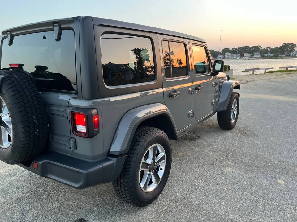 2019 Jeep JL Wrangler - Image 5 of 14