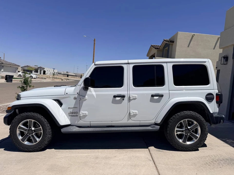 2019 Jeep JL Wrangler - Image 3 of 13