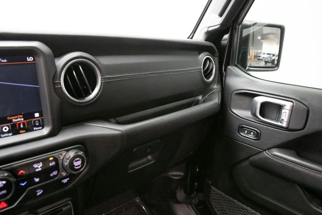 2019 Jeep JL Wrangler - Image 22 of 31
