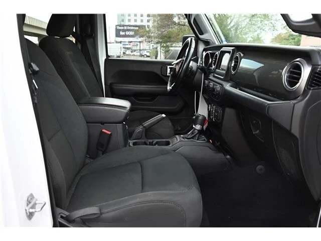 2019 Jeep JL Wrangler - Image 11 of 16