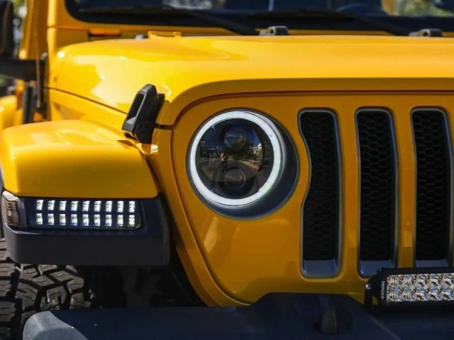 2019 Jeep JL Wrangler - Image 10 of 31