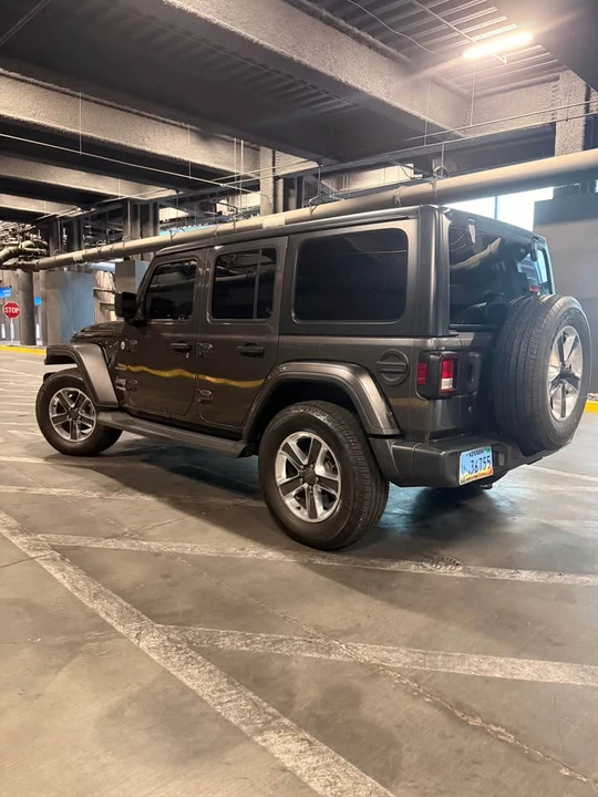 2019 Jeep JL Wrangler - Image 8 of 10