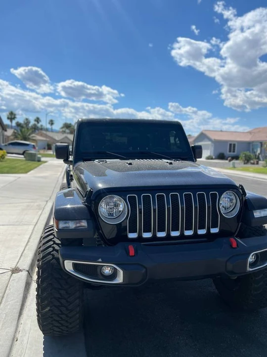 2019 Jeep JL Wrangler - Image 10 of 10
