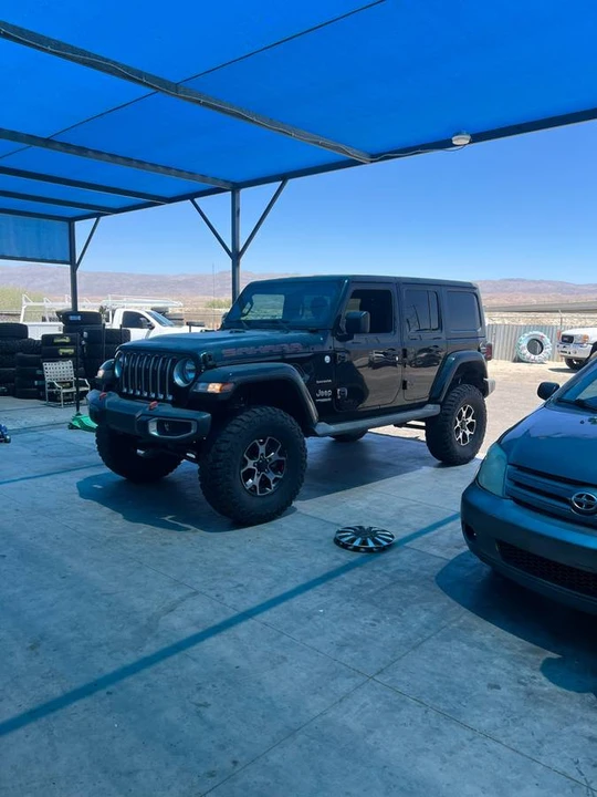 2019 Jeep JL Wrangler - Image 3 of 10