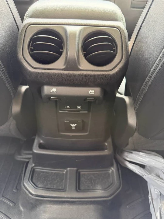 2019 Jeep JL Wrangler - Image 13 of 18
