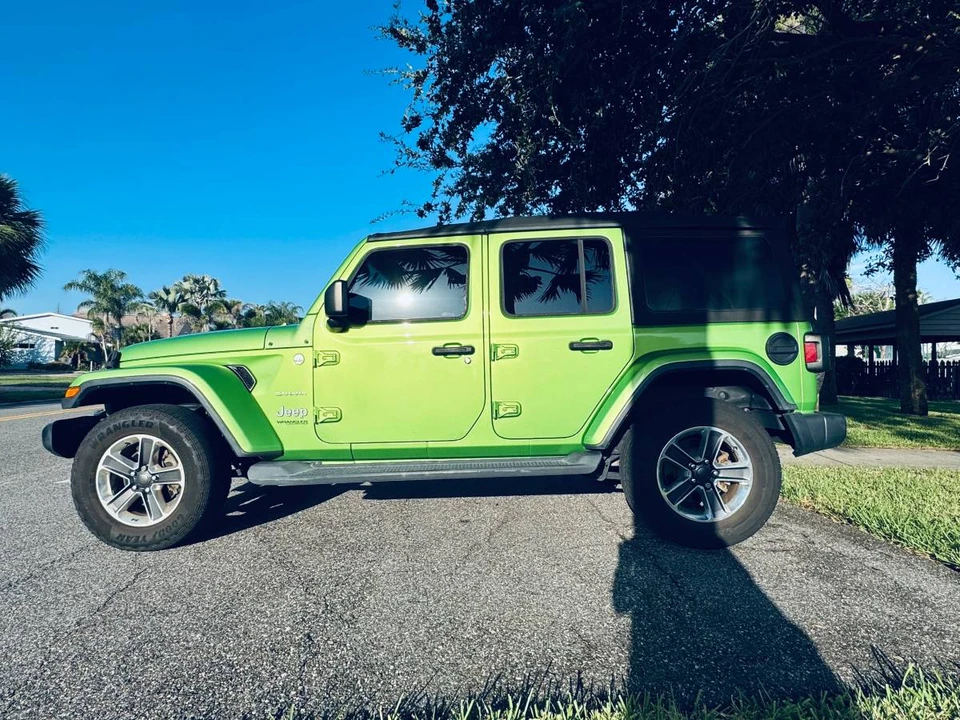 2019 Jeep JL Wrangler - Image 4 of 9