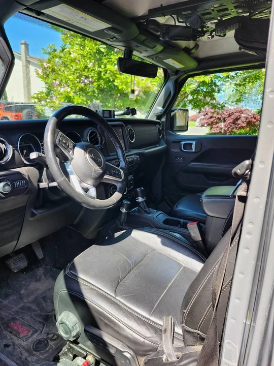 2019 Jeep JL Wrangler - Image 2 of 14