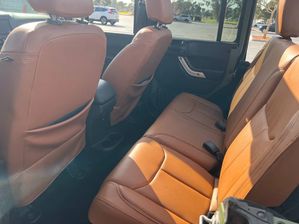 2019 Jeep JL Wrangler - Image 6 of 11