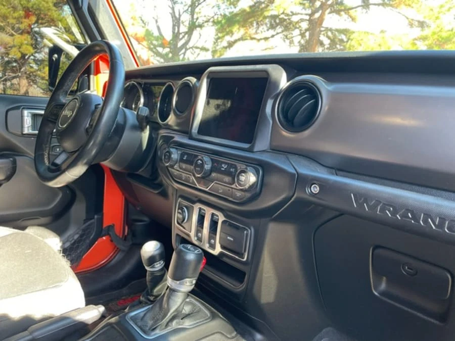2019 Jeep JL Wrangler - Image 21 of 27