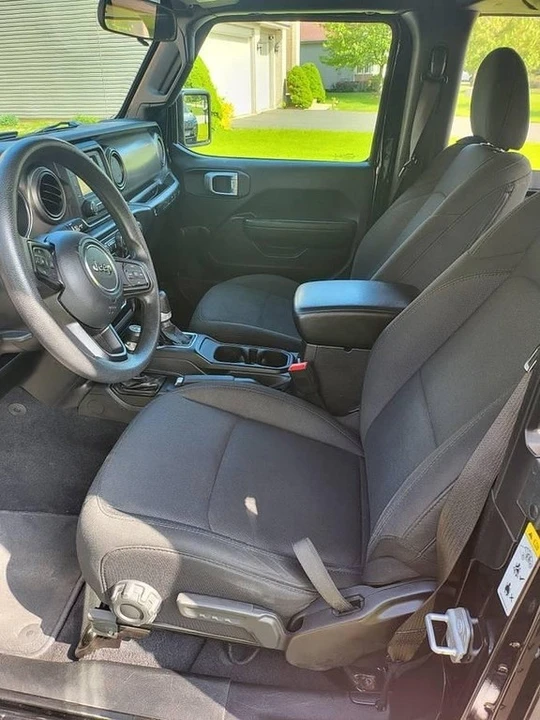 2019 Jeep JL Wrangler - Image 11 of 16
