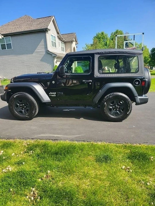 2019 Jeep JL Wrangler - Image 3 of 16