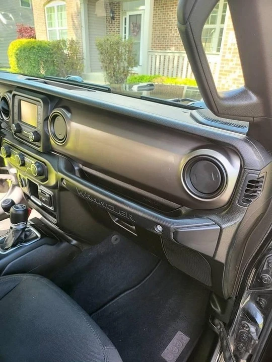 2019 Jeep JL Wrangler - Image 7 of 16