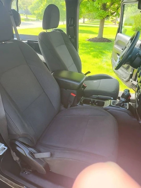 2019 Jeep JL Wrangler - Image 9 of 16