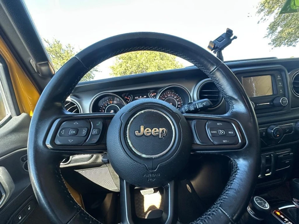 2019 Jeep JL Wrangler - Image 8 of 17