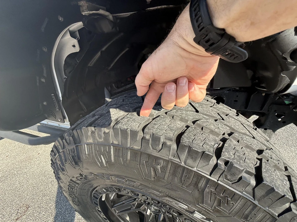 2019 Jeep JL Wrangler - Image 30 of 31