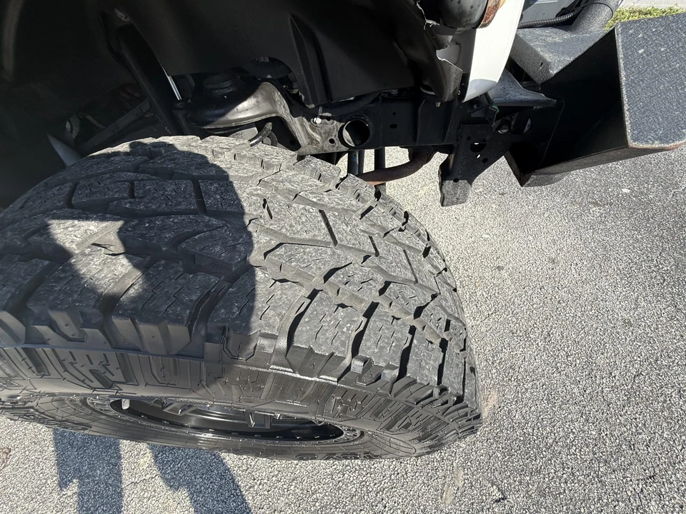 2019 Jeep JL Wrangler - Image 29 of 31
