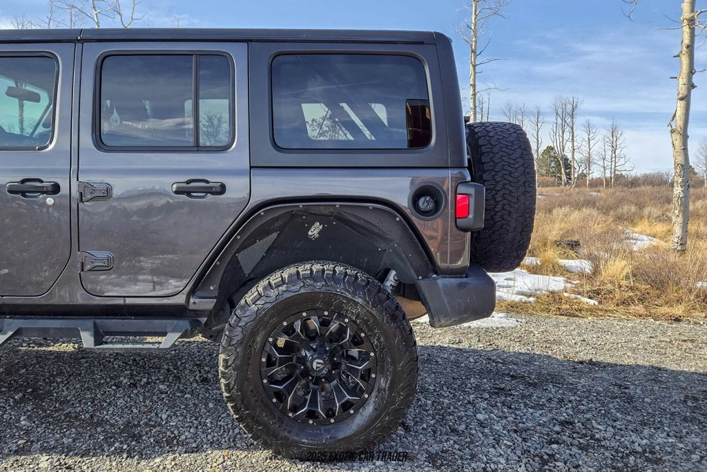 2019 Jeep JL Wrangler - Image 5 of 12