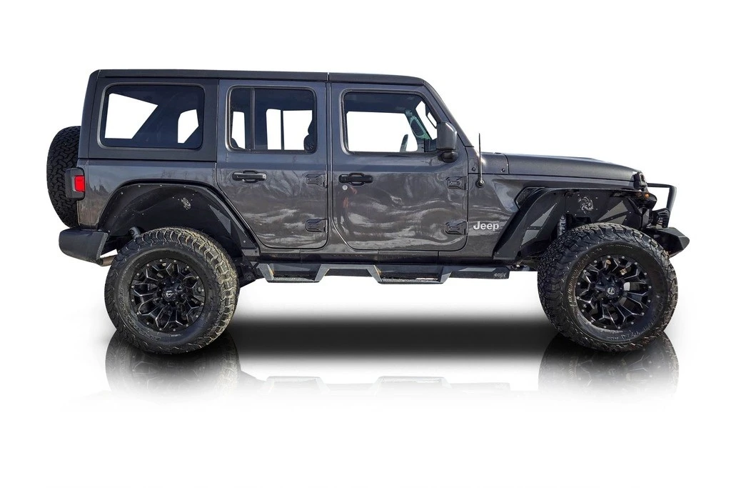 2019 Jeep JL Wrangler - Image 2 of 12