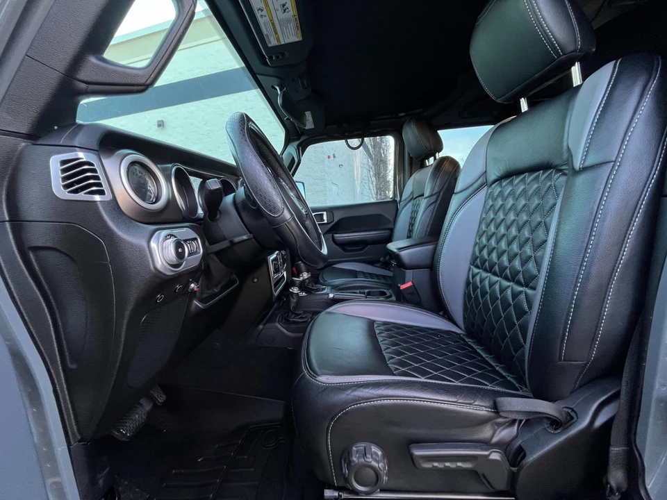 2019 Jeep JL Wrangler - Image 9 of 12