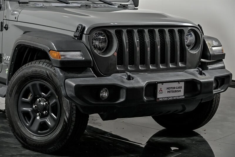 2019 Jeep JL Wrangler - Image 2 of 26